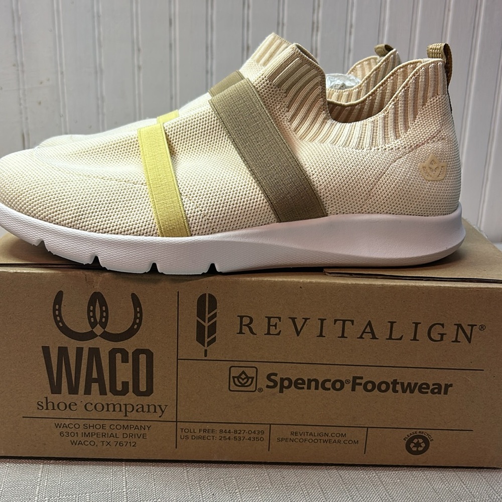 Waco Revitalign women’s shoes size 9.5W karma stretch Navajo